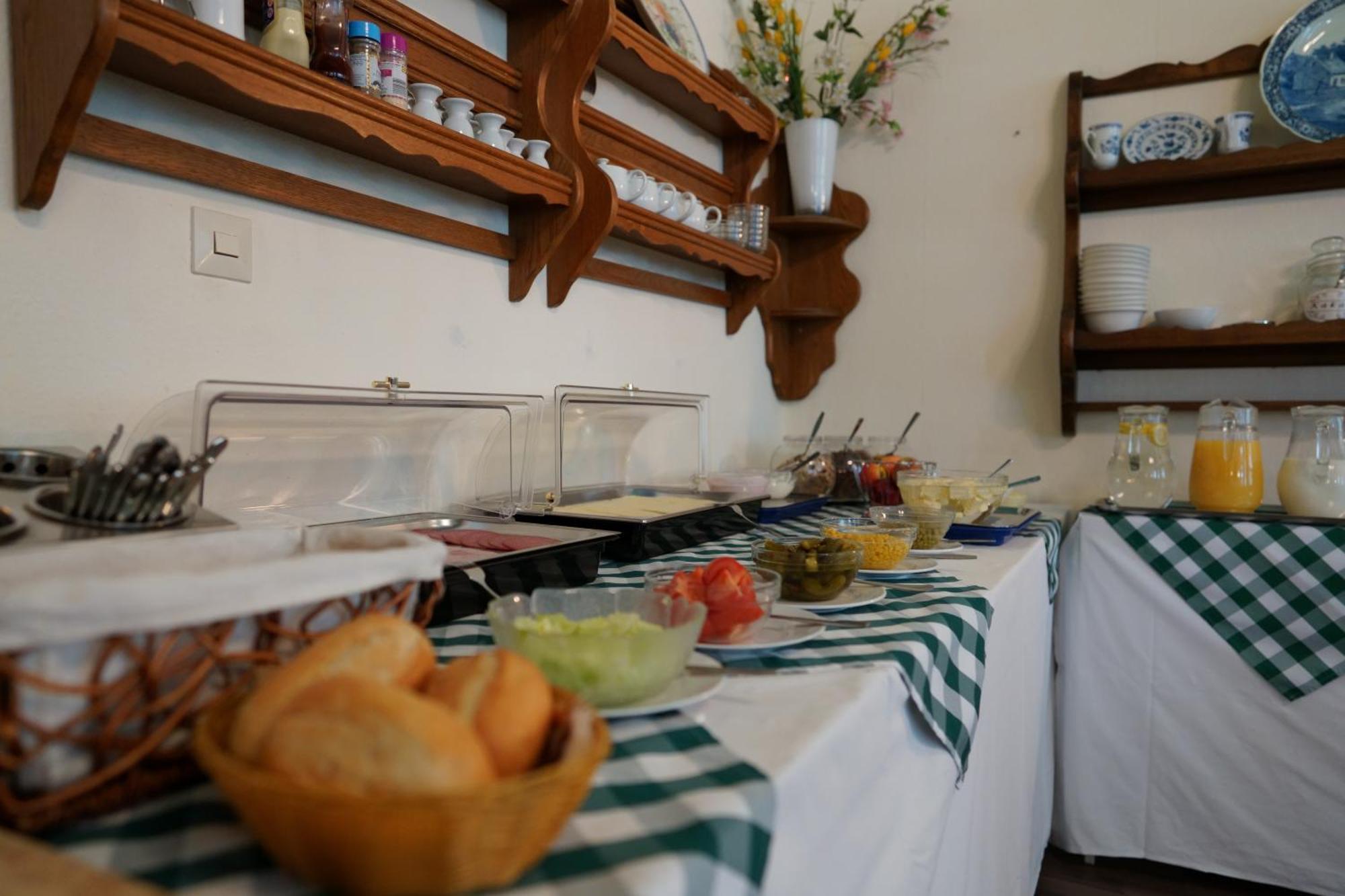 Hotel Pension Xantener Eck Berlin Kültér fotó