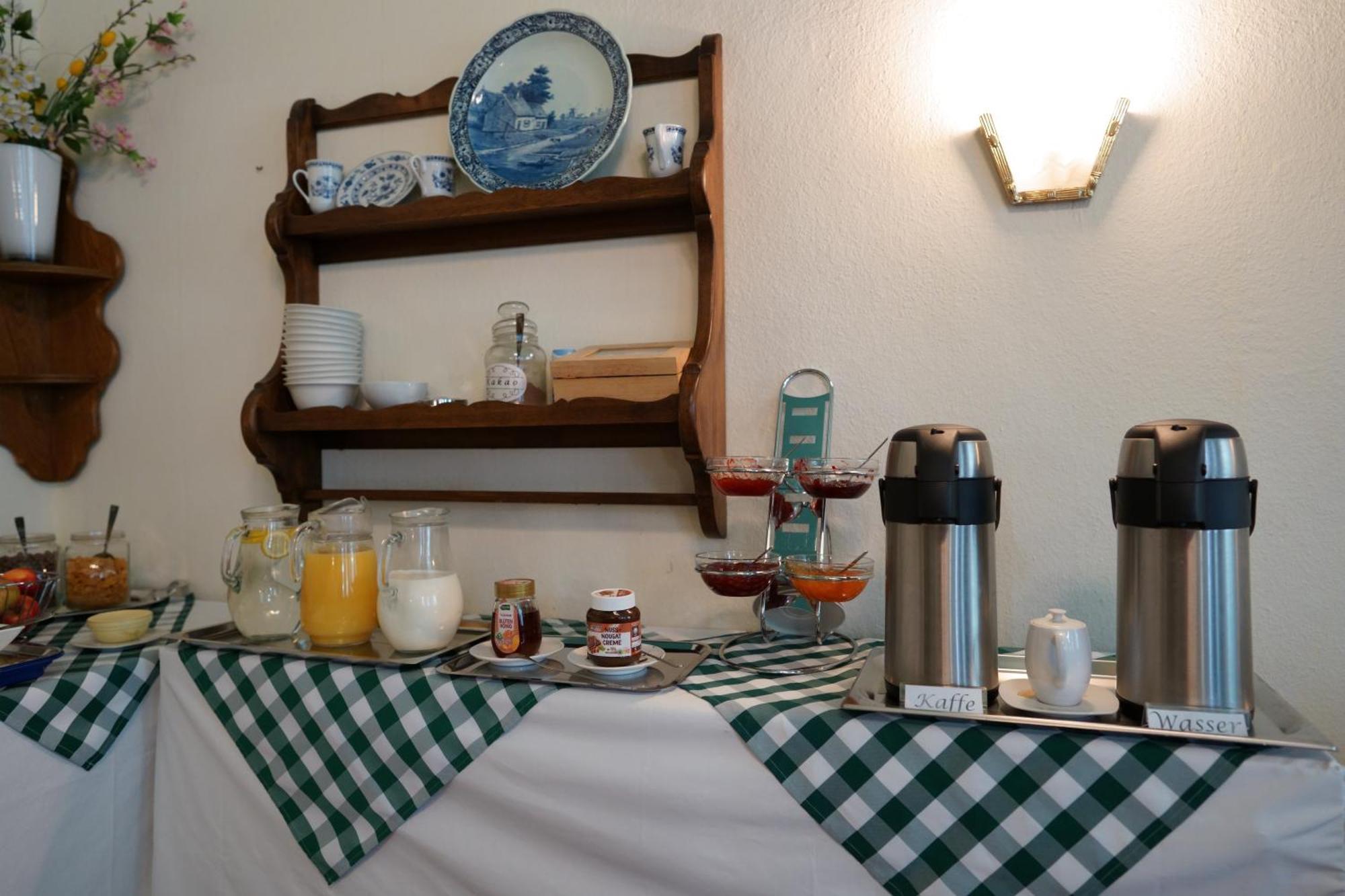 Hotel Pension Xantener Eck Berlin Kültér fotó