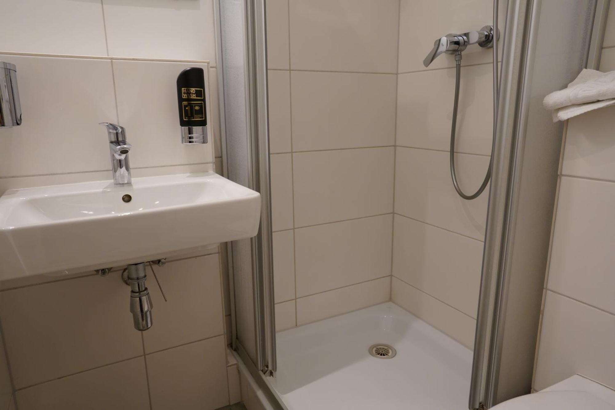 Hotel Pension Xantener Eck Berlin Kültér fotó